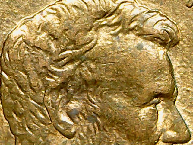 Does-Lincoln-Normally-Have-This-Much-Detail-In-His-Hair-In-1994?
